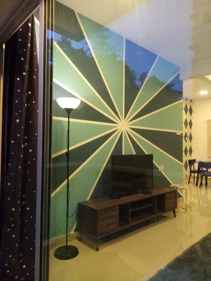 Icolor Home & Stay Ch4 Tanah Rata Exterior foto